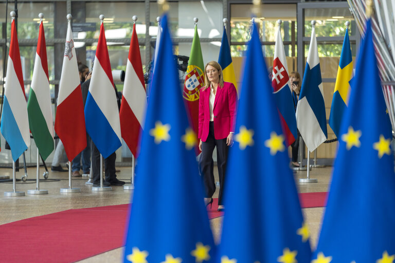 Foto 4: European Council - Arrival of Roberta METSOLA, EP President.