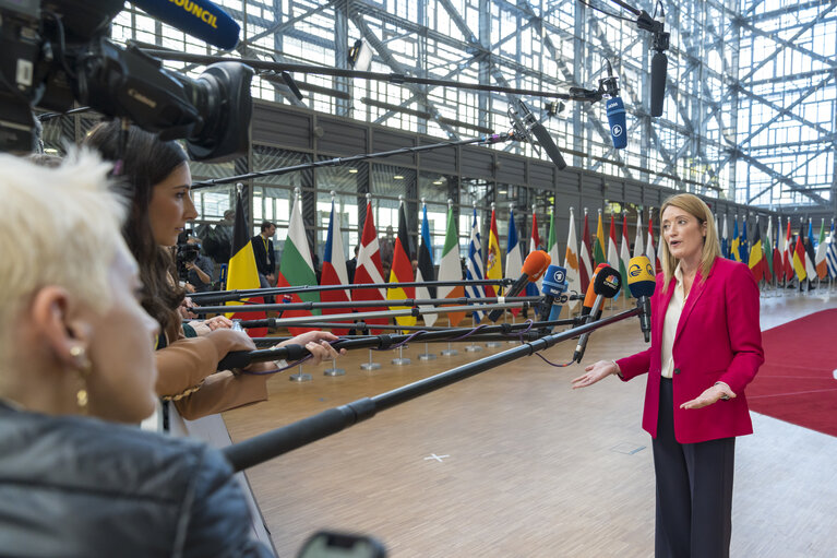 Foto 7: European Council - Arrival of Roberta METSOLA, EP President.