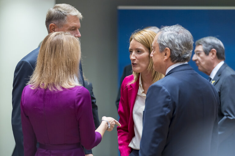 Fotografie 8: European Council - Roundtable