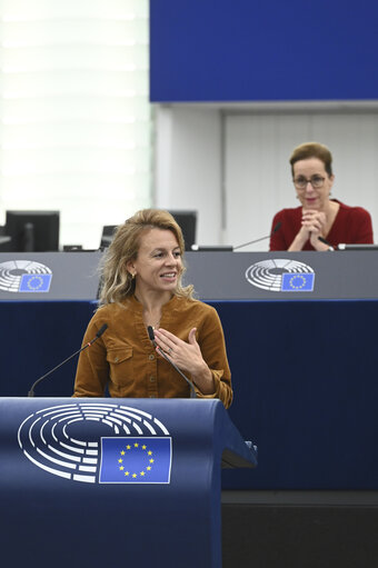 Photo 43: Euroscola