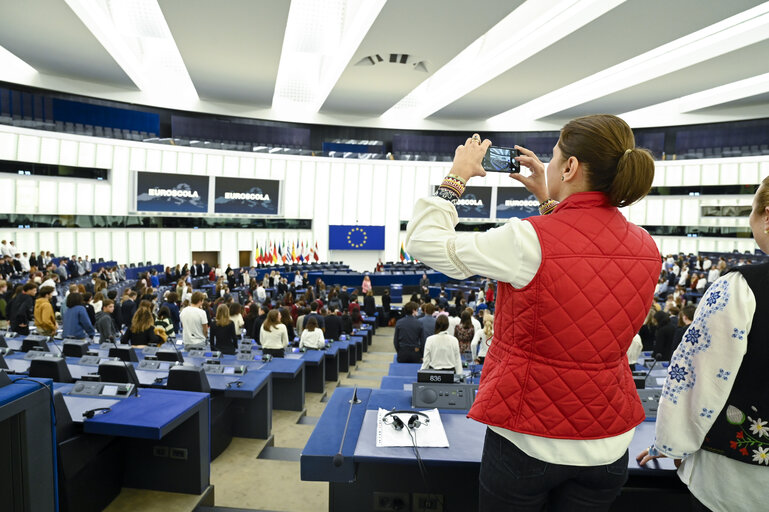 Photo 5: Euroscola