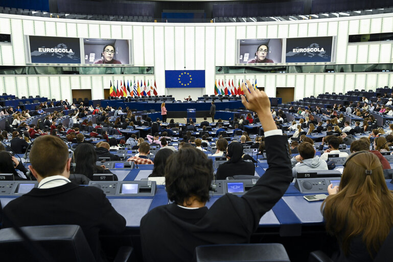Photo 20: Euroscola