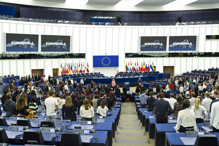 Photo 7: Euroscola