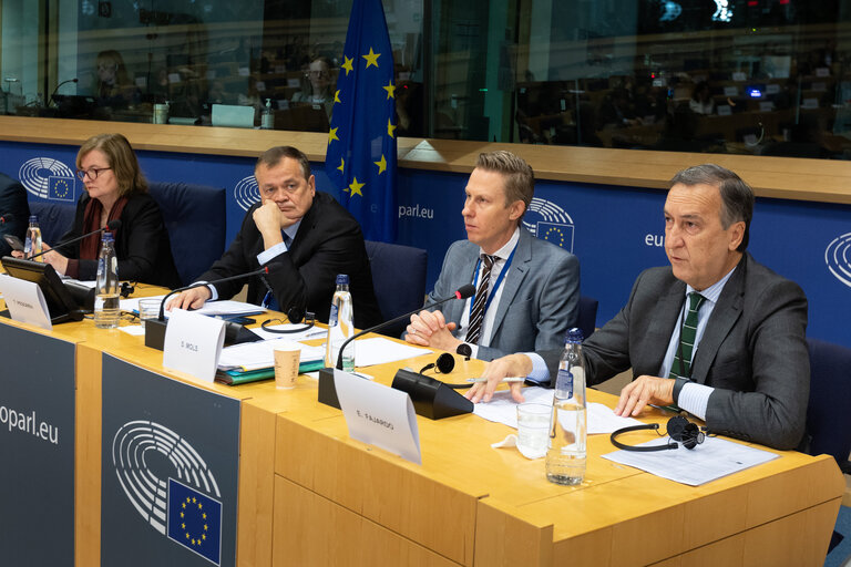 Fotogrāfija 6: SEDE Subcommittee- Defence Joint Procurement Task Force and the proposal for a Regulation establishing the European Defence Industry Reinforcement through Common Procurement Act (EDIRPA)