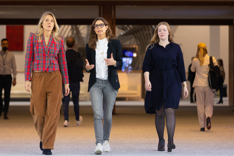 Zdjęcie 14: Pernille WEISS and her team in the EP in Strasbourg