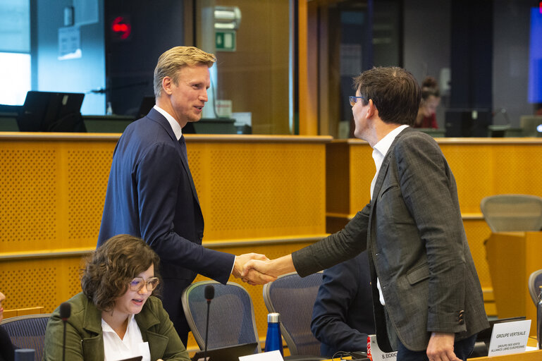 Photo 14 : Trilogue on the Fit for 55 file related to CO2 emissions for cars and vans