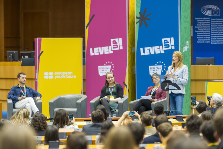 Fotografija 47: Youth Democracy event – Level Up!