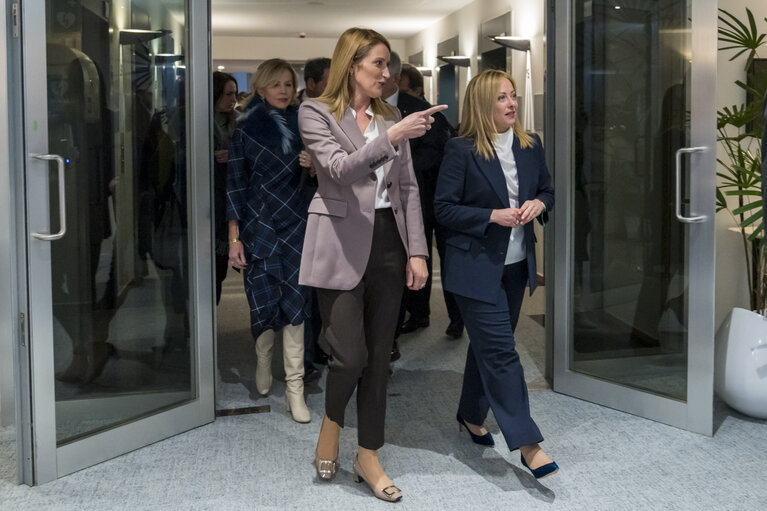 Fotogrāfija 7: Roberta METSOLA, EP President meets with Giorgia MELONI, Italian Prime Minister