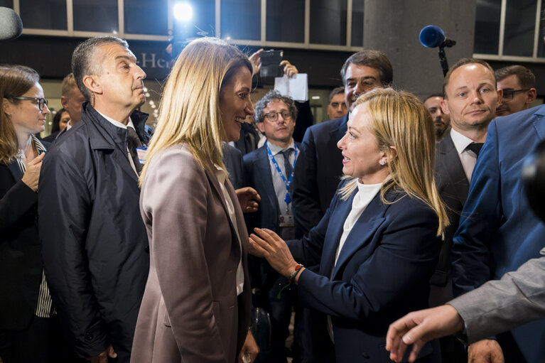 Fotografija 1: Roberta METSOLA, EP President meets with Giorgia MELONI, Italian Prime Minister