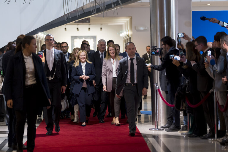 Fotogrāfija 2: Roberta METSOLA, EP President meets with Giorgia MELONI, Italian Prime Minister