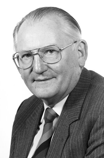 Fotografia 1: Portrait of Fritz PIRKL, MEP during the 2nd and 3rd Parliamentary Terms (1984-1994)