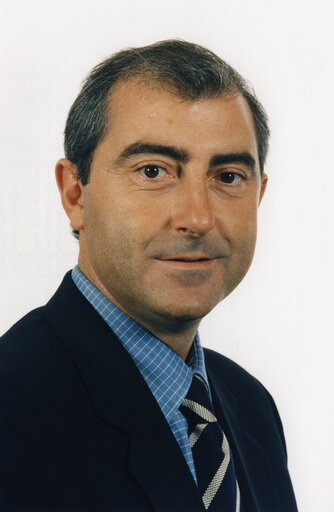 Fotografie 2: Portrait of Alfonso NOVO BELENGUER, MEP during the 4th Parliamentary Term (1996-1998)