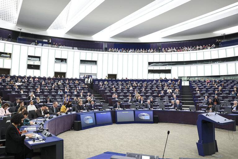 Fotografia 14: EP Plenary session - Resumption of session and order of business