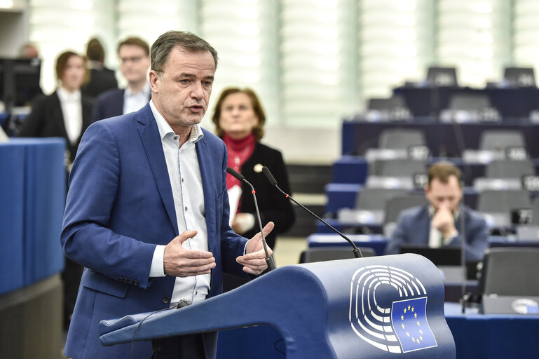 Photo 11: EP Plenary session - Resilience of critical entities