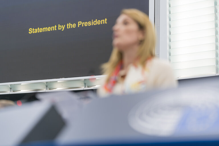 Fotografie 12: EP Plenary session - Eliminating violence against Women