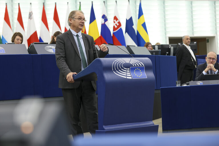 Fotografia 45: EP Plenary session - Preparation of the European Council meeting of 15-16 December 2022