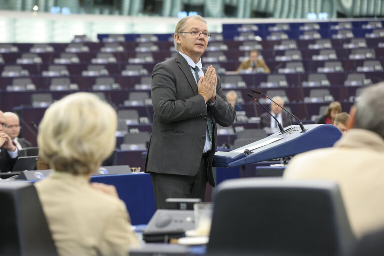 Foto 44: EP Plenary session - Preparation of the European Council meeting of 15-16 December 2022