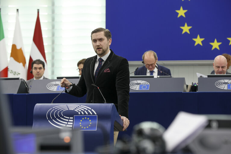 Foto 31: EP Plenary session - Preparation of the European Council meeting of 15-16 December 2022