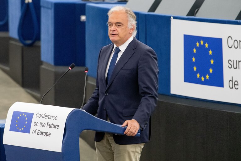 Photo 1: Conference on the Future of Europe (CoFoE) - Inaugural Plenary