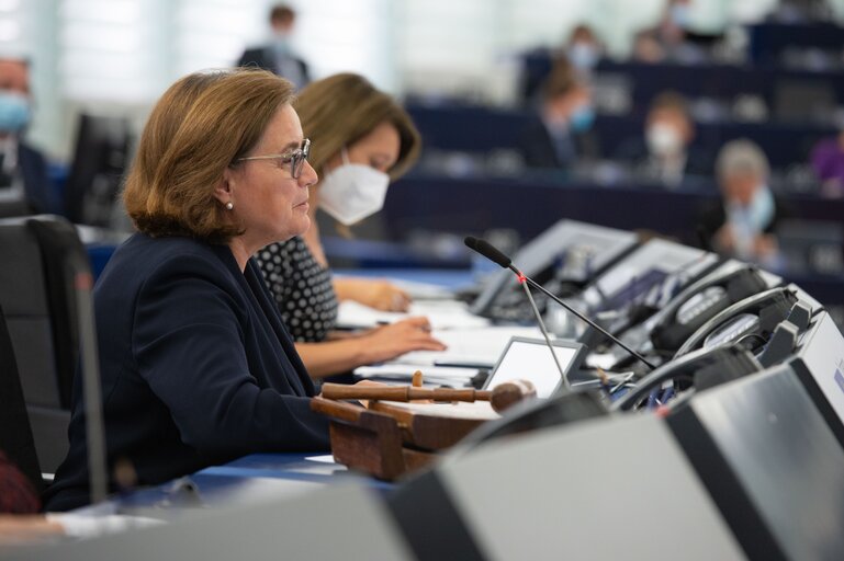 Photo 13: Conference on the Future of Europe (CoFoE) - Inaugural Plenary