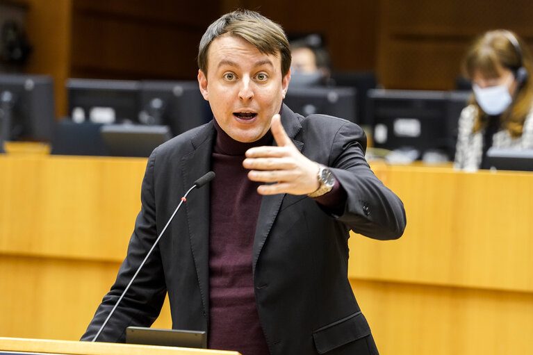 Photo 25: EP Plenary session - A WTO-compatible EU carbon border adjustment mechanism