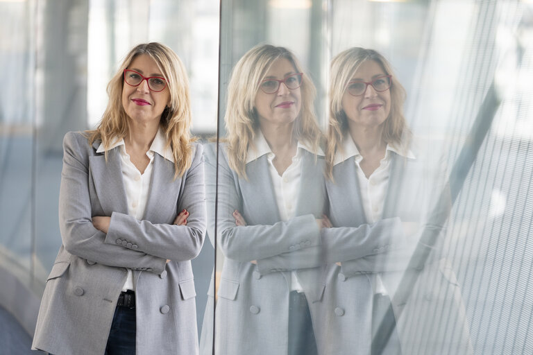 Zdjęcie 11: Eugenia RODRIGUEZ PALOP in the EP in Brussels