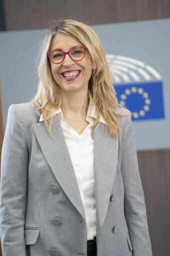 Foto 5: Eugenia RODRIGUEZ PALOP in the EP in Brussels