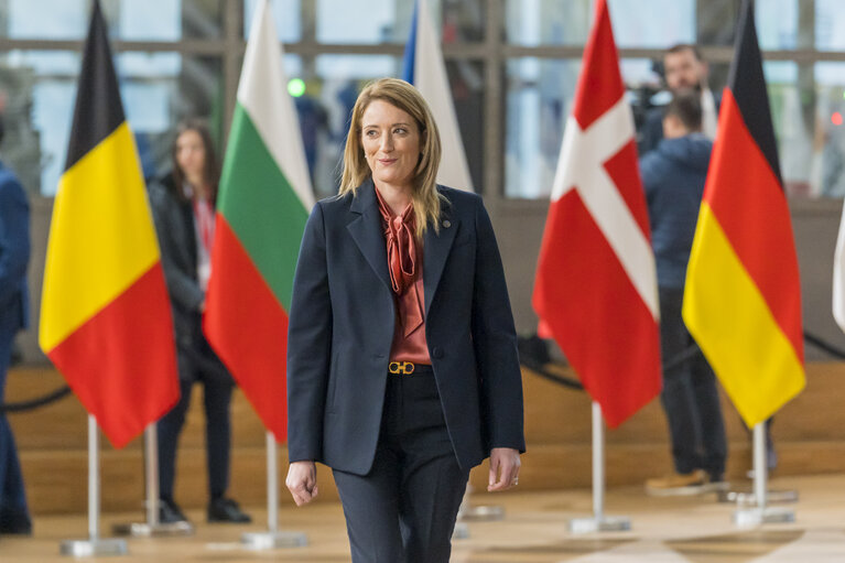 Fotografie 2: European Council - Arrival of Roberta METSOLA, EP President