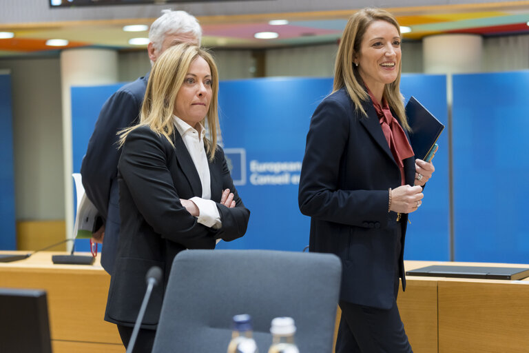 Fotografie 22: European Council - Roundtable