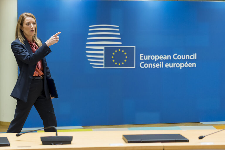 Fotografi 23: European Council - Roundtable