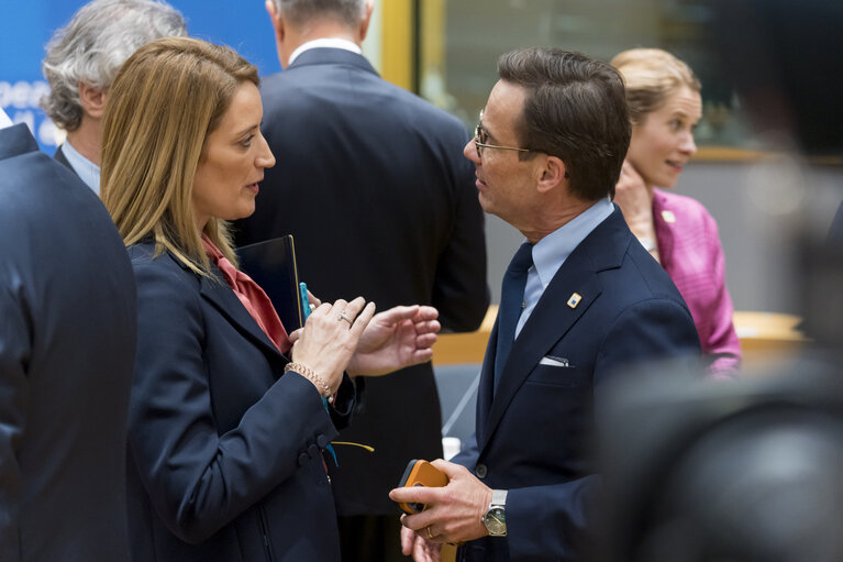 Photo 14: European Council - Roundtable