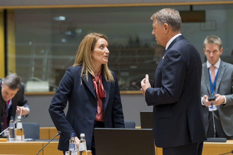 Fotografia 13: European Council - Roundtable