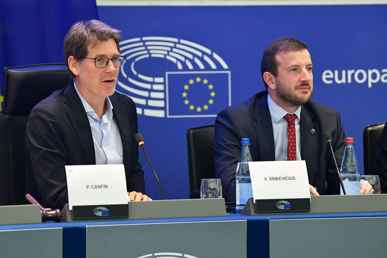 Fotó 26: ENVI extraordinary meeting - Exchange of views with Virginijus SINKEVICIUS, Commissioner for Environment, Oceans and Fisheries, on the outcome of the fifteenth meeting of the Conference of the Parties to the Convention on Biological Diversity