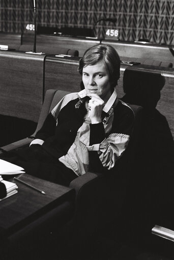 Hanja MAIJ-WEGGEN during a plenary session in Strasbourg, December 1983.