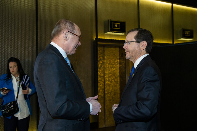 Nuotrauka 5: Othmar KARAS welcomes Isaac HERZOG, President of Israel