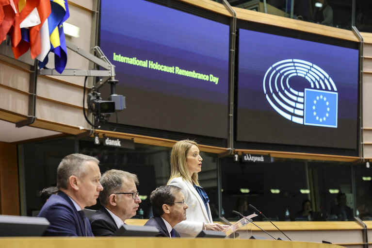 Fotogrāfija 17: EP Plenary session - International Holocaust Remembrance Day.Formal Address by Isaac HERZOG, President of Israel