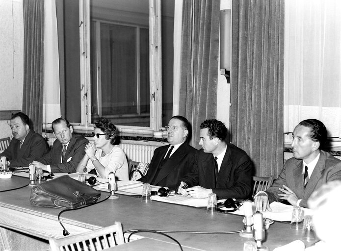 Press conference with M.Poher 1958