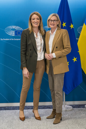 Roberta METSOLA, EP President meets with Mairead MCGUINNESS, European Commissioner for Financial Services, Financial Stability, and Capital Markets Union