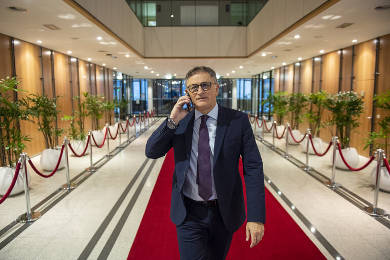 Φωτογραφία 8: Guiseppe FERRANDINO in the EP in Brussels