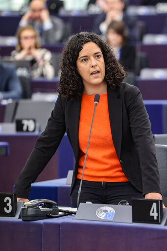 Fotagrafa 15: EP Plenary session - Resumption of session and order of business