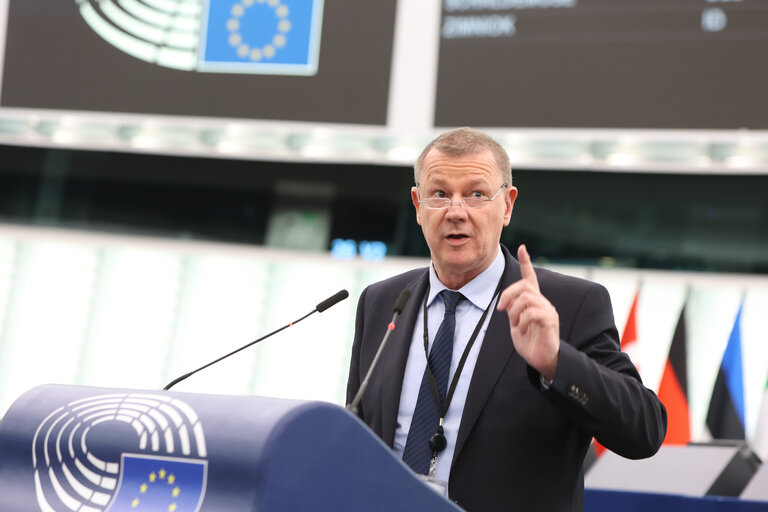 EP Plenary session - EU funding allocated to NGOs incriminated in the recent corruption revelations and the protection of EU financial interests