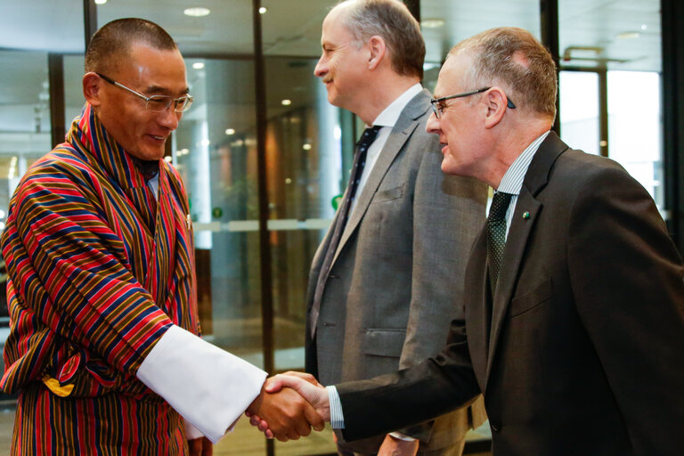 Visit of the prime minister of Bhutan. Official welcome.