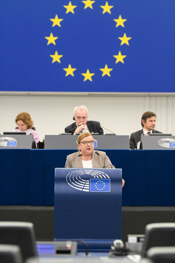 Foto 38: EP Plenary session - Establishment of an independent EU Ethics Body