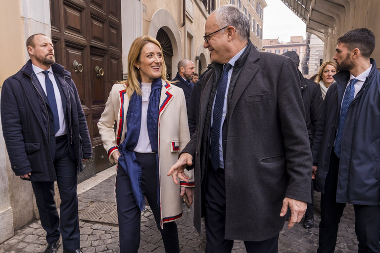 Official visit of Roberta METSOLA, EP President to Italy - Walk through Rome with Roberto GUALTIERI, Mayor of Rome