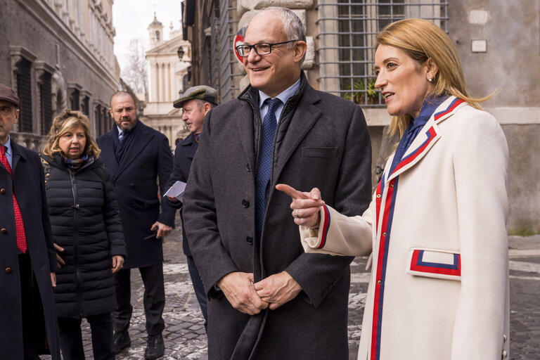 Official visit of Roberta METSOLA, EP President to Italy - Walk through Rome with Roberto GUALTIERI, Mayor of Rome