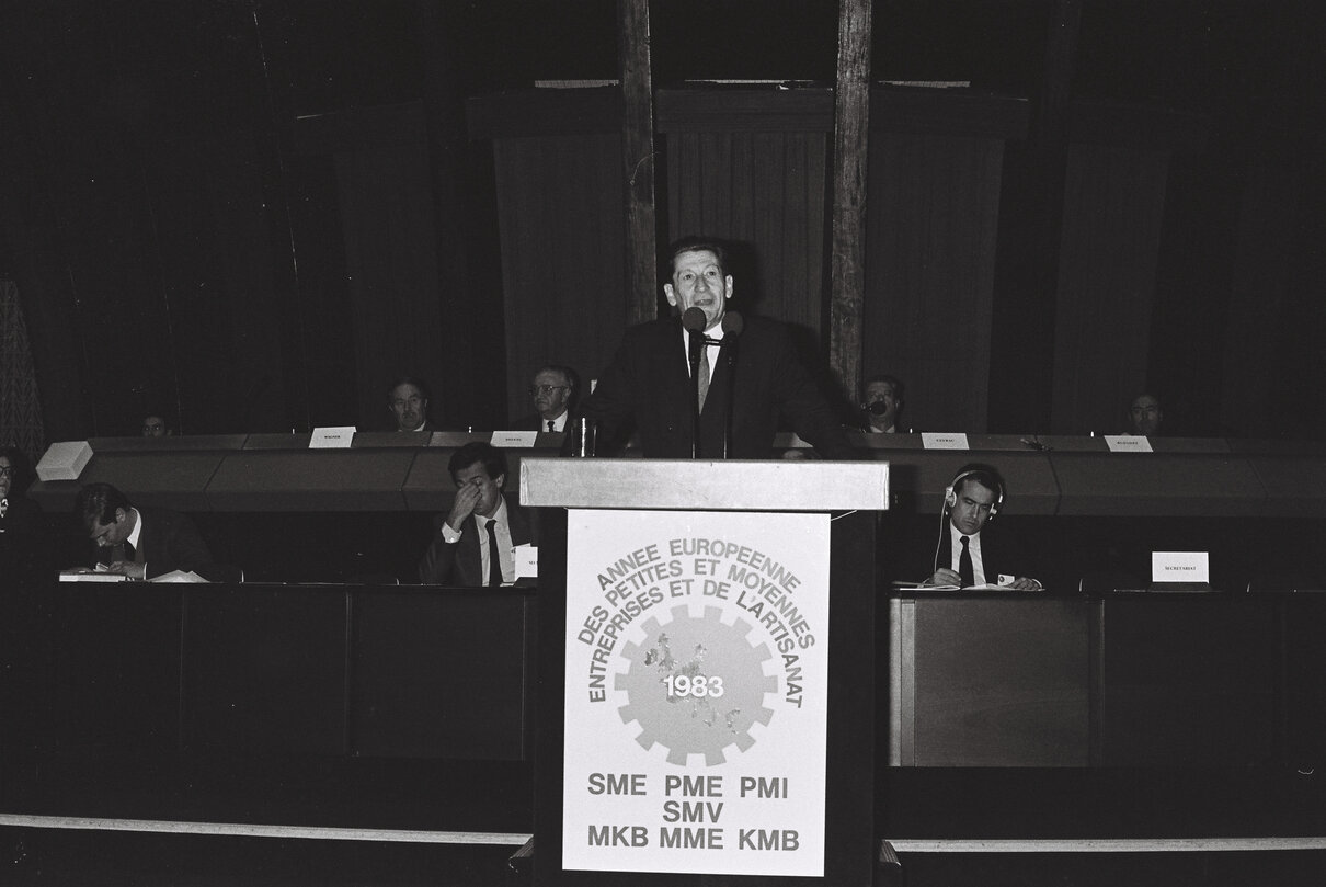 Marcel RUDLOFF during the closing session of the European Year of SMEs & the Craft Industry, in Strasbourg, 8 and 9 December 1983.