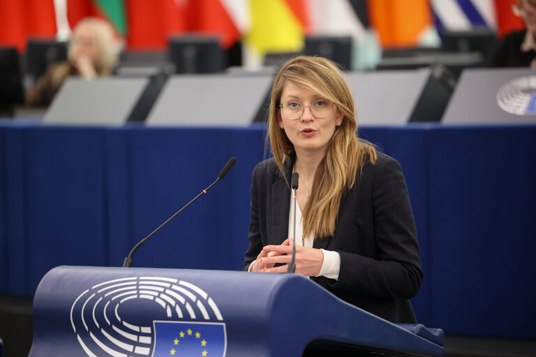 Foto 45: EP Plenary session - Energy performance of buildings (recast)