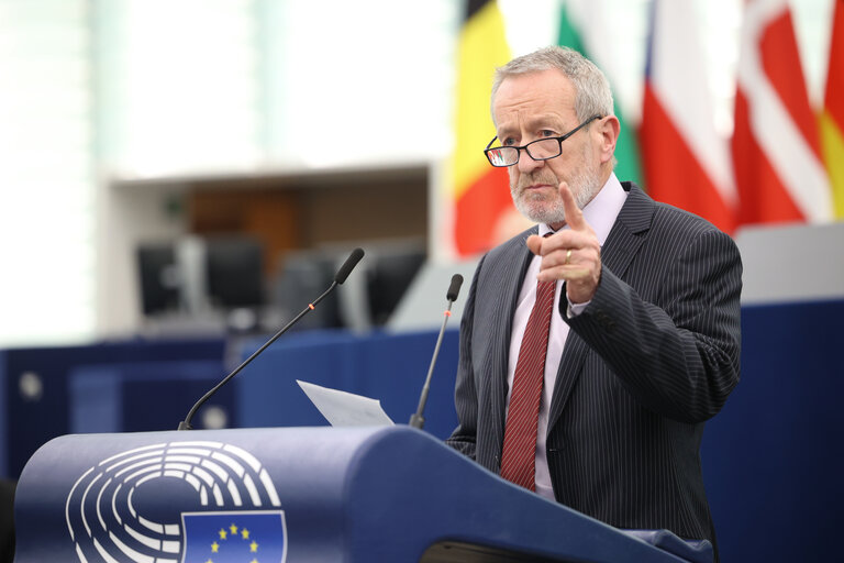 Foto 46: EP Plenary session - Energy performance of buildings (recast)