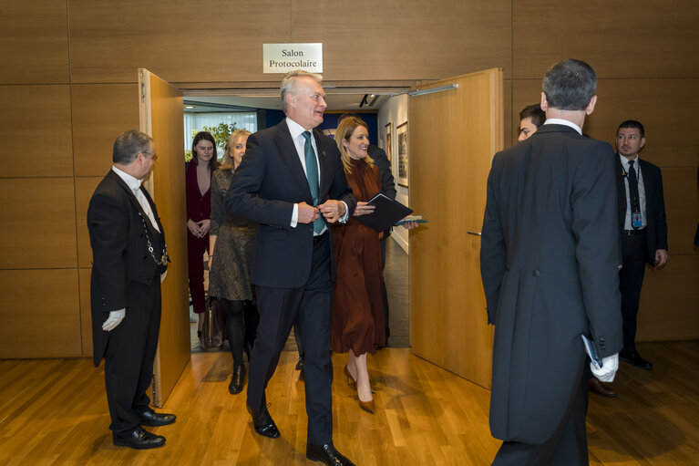 Fotografie 9: Roberta METSOLA, EP President meets with Gitanas NAUSEDA, President of Lithuania - Press Point