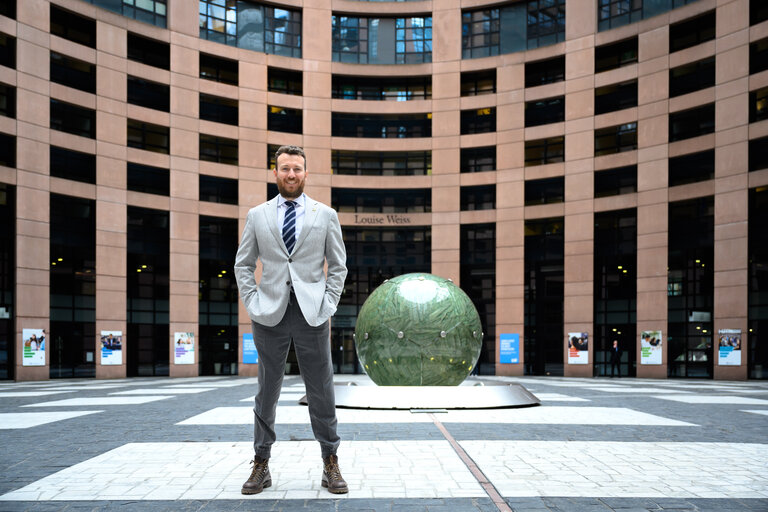 Foto 4: Matteo GAZZINI in the EP in Strasbourg